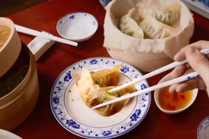 武汉食品企业-饺皇美食推流广告片